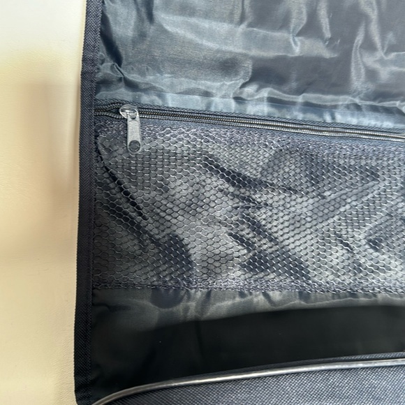 NWT Royal Caribbean hanging travel dop Kit - Picture 3 of 5